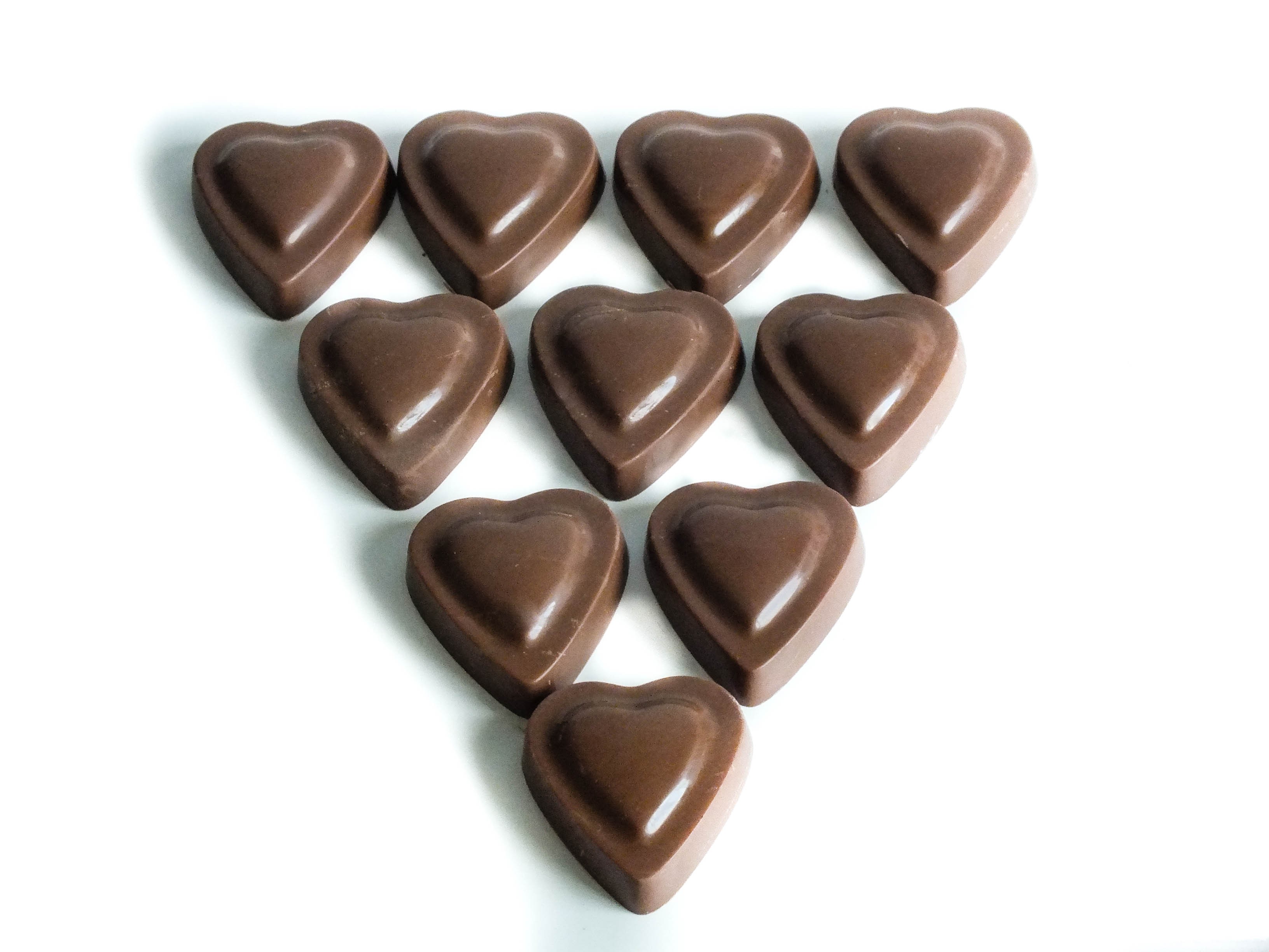 Fair-trade & Organic Milk Chocolate Hearts with Rose
